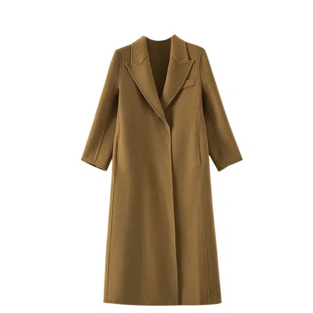 晚白 气质翻驳领收腰系带版型挺括有型大衣 女款