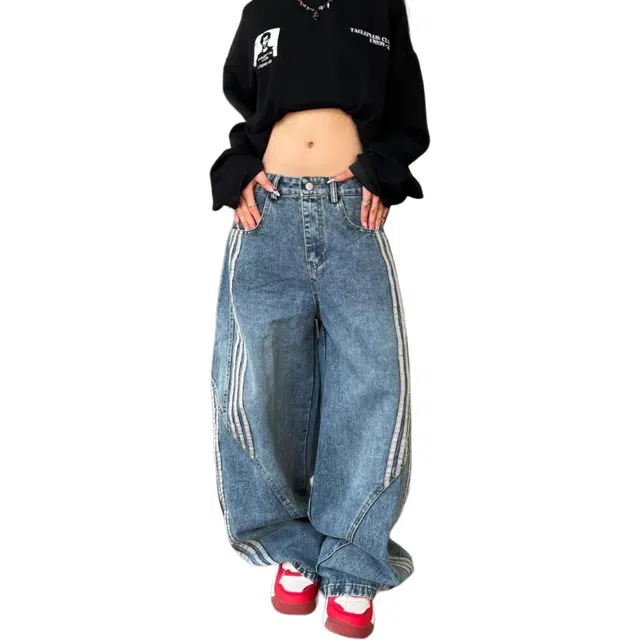 M JEANS STUDIOS 7 ins