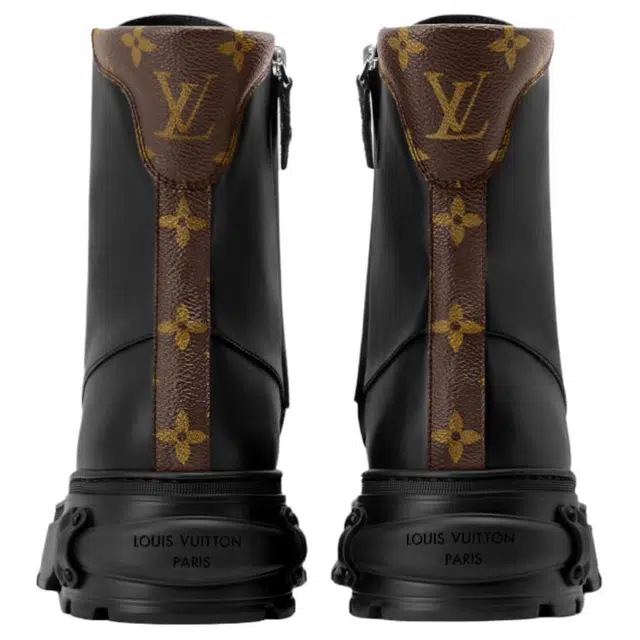LOUIS VUITTON Squad