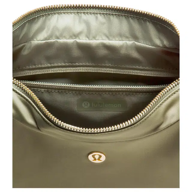 lululemon 4L City Essentials