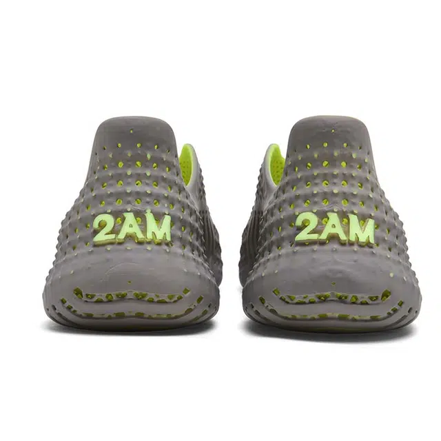 2AM