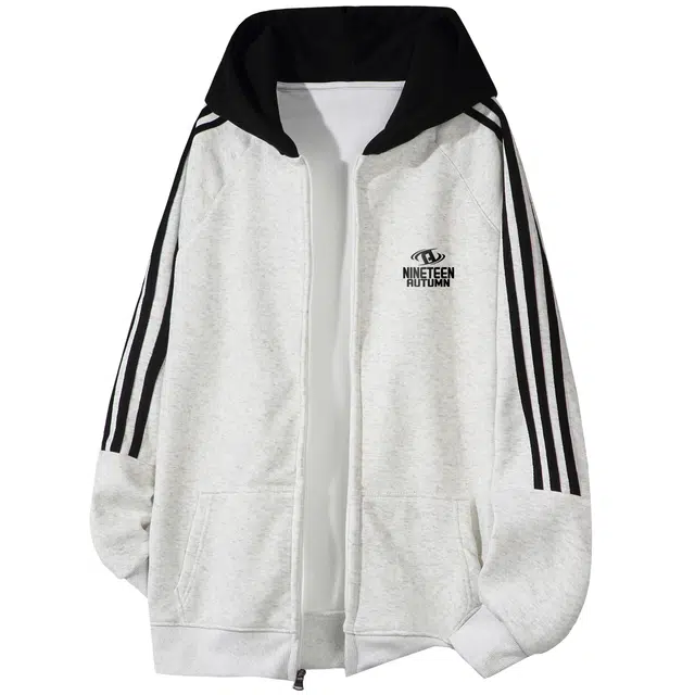 NINETEEN AUTUMN logo