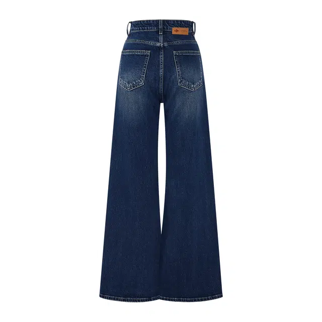 Lee Cooper