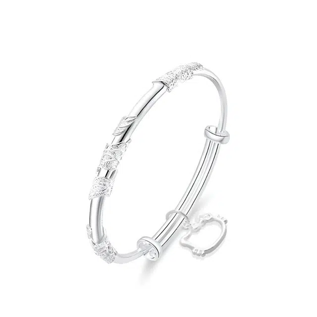 京华录 繁花似锦萌趣招财猫小众高级轻奢可爱可调节实心推拉叮当镯 一步一响好运相伴无限爱意莫比乌斯镯 合金 手镯 女款