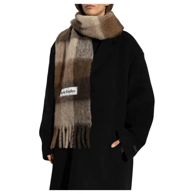 Acne Studios