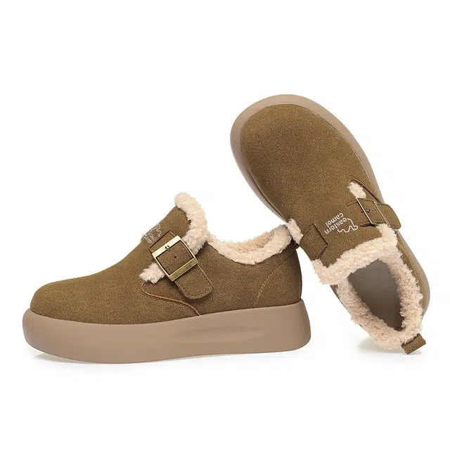 EASTERN CAMEL PU