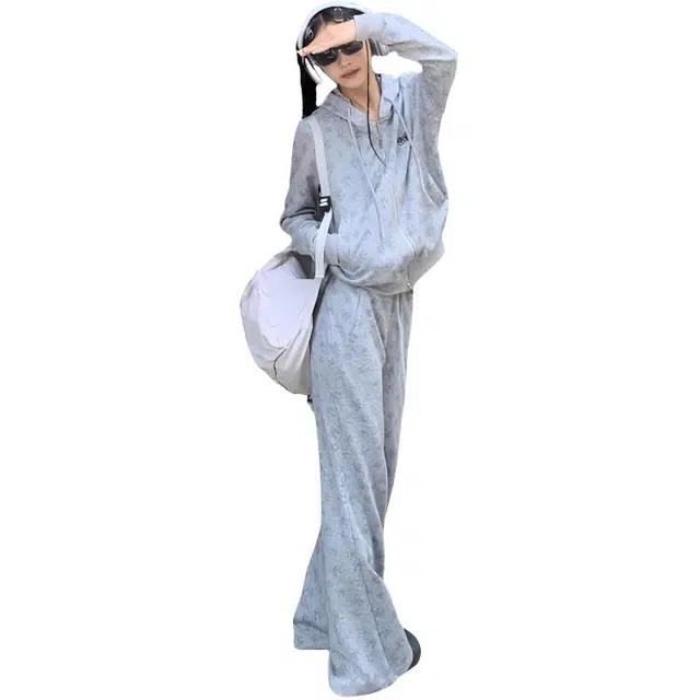 荟萃阁 复古小碎花连帽长袖短款上衣卫衣长裤休闲套装 女款