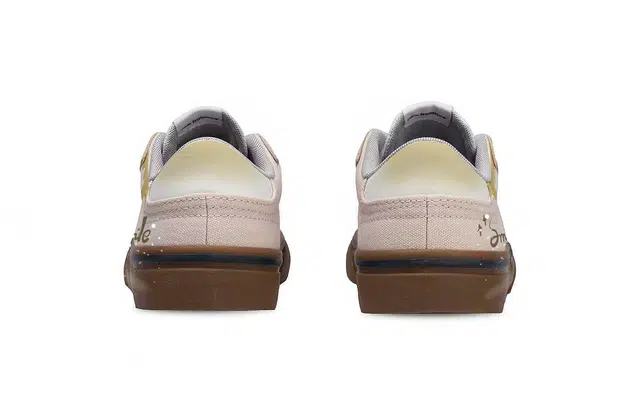 New Balance NB 232 Funi