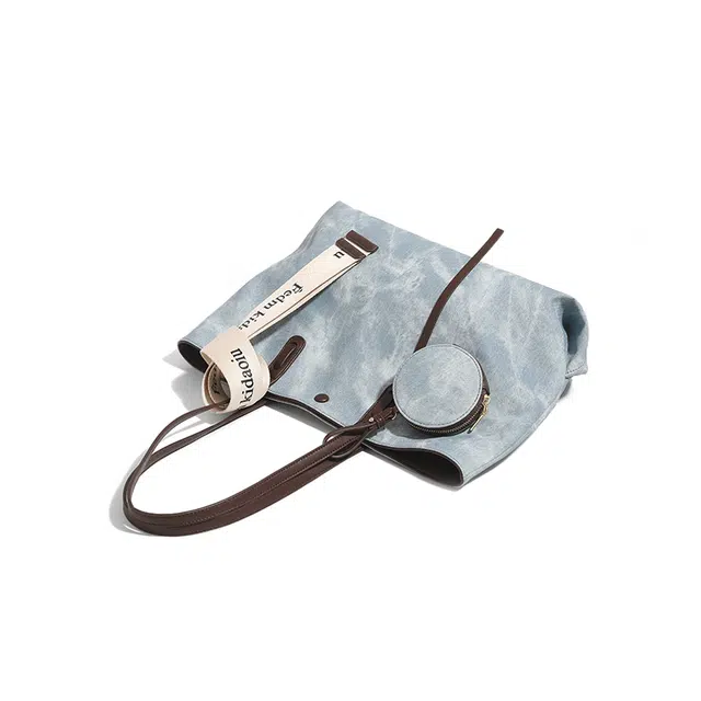 CLEVER KETCH Tote PU