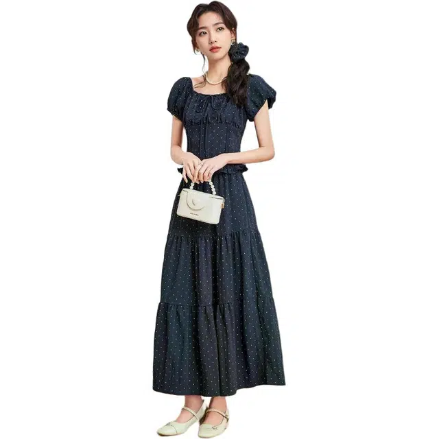 爱依服 法式波点泡泡袖显瘦圆点裙装套装 女款