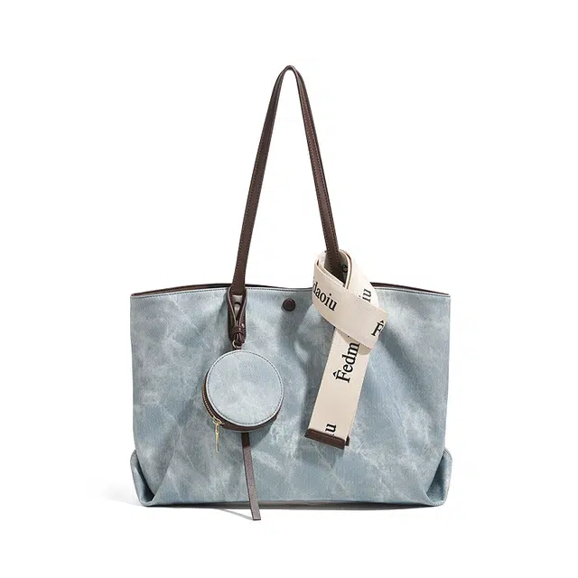 CLEVER KETCH Tote PU