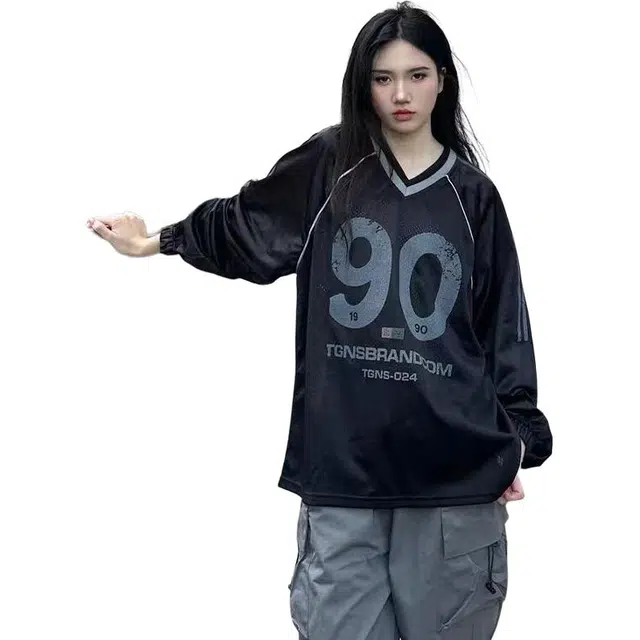 YICHEN Vt T