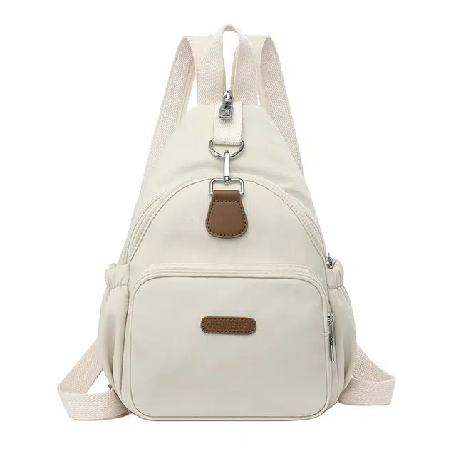 小猪班纳 多用百搭时尚小巧旅行通勤 尼龙 双肩包 常规 男女同款情侣款 多色