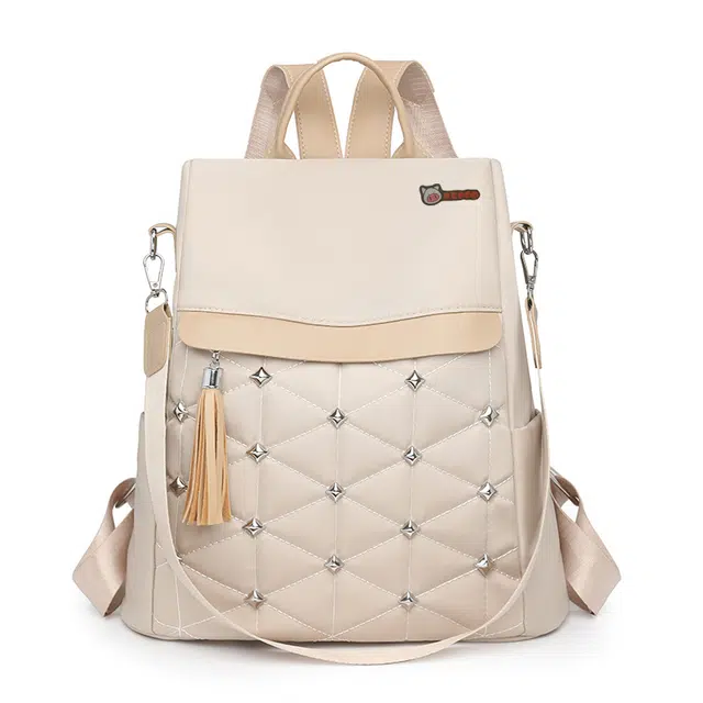 小猪班纳 韩版时尚都市通勤旅行 尼龙 双肩包 常规 女款 多色