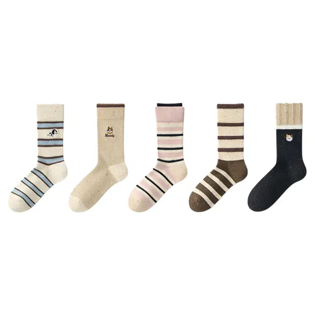 潞优野 高颜值百搭抗菌条纹防臭无骨可爱刺绣中筒袜 女款