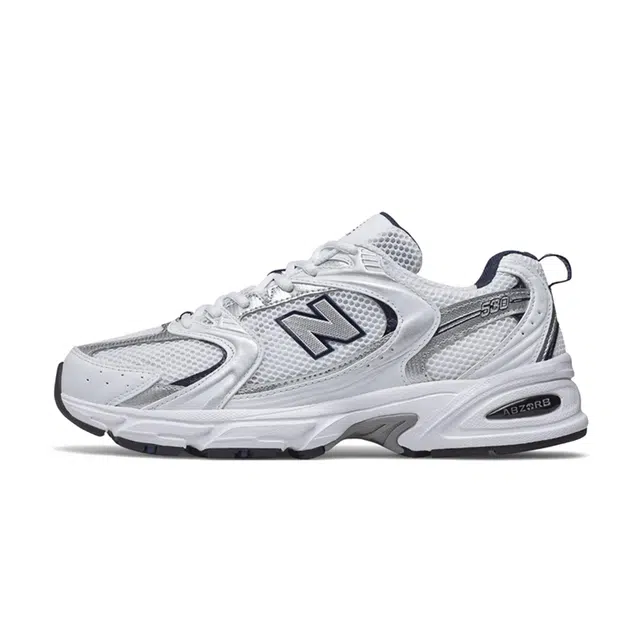 New Balance 530