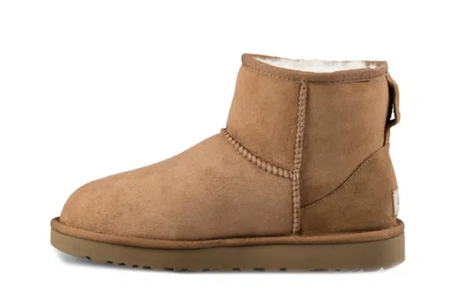 UGG CLASSIC MINI