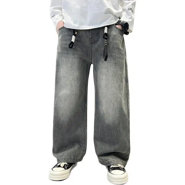 黑恐龙牛仔裤 男童秋季帅气直筒深色韩系长裤