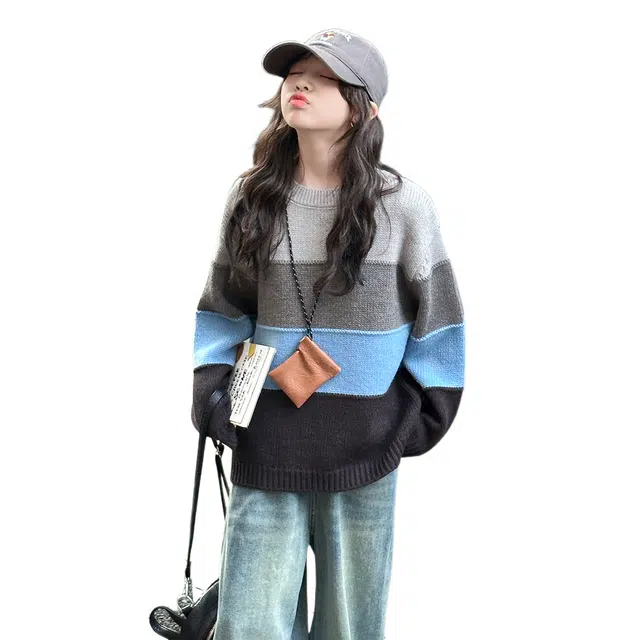 蓝彩何毛衣 女童衣秋款韩系宽松拼色圆领针织衣女孩子撞色慵懒风衣