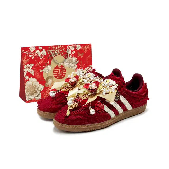 Caroline Hu x adidas originals SAMBA OG