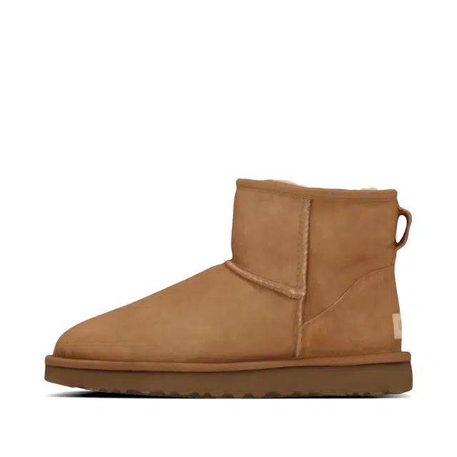 UGG CLASSIC MINI