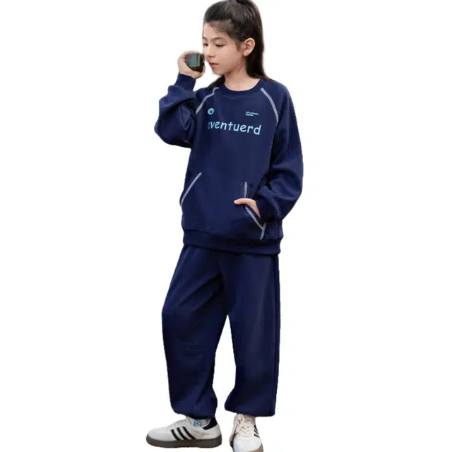 俞兆林休闲运动套装 户外减重耐穿不皱空气层轻暖儿童卫衣卫裤两件套春秋冬季圆领洋气男童女童舒适柔软