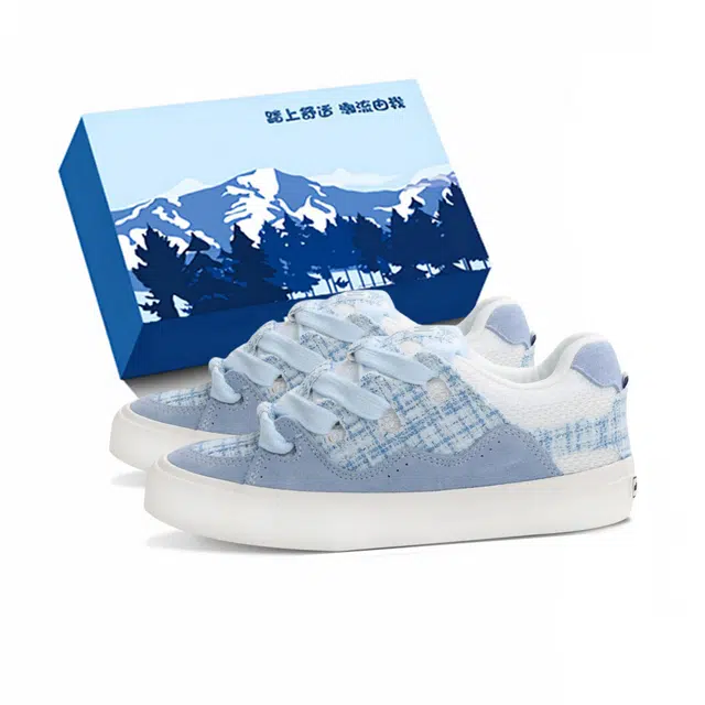 小鹿米利 小香风拼接面包鞋国潮滑板 防滑 低帮 板鞋 女