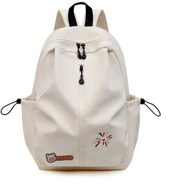 小猪班纳 大学生简约小众设计感郊游背包初中生休闲旅行包 尼龙 双肩包 男女同款情侣款 多色