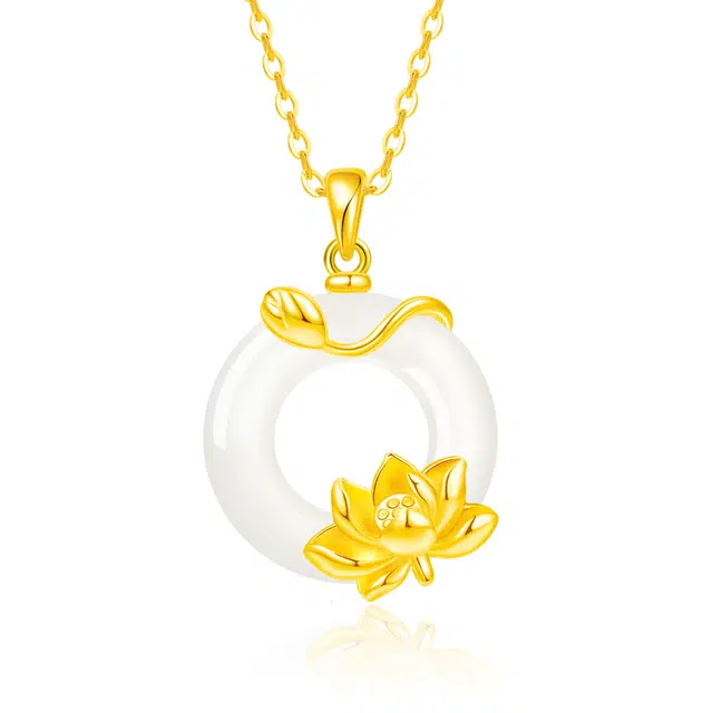 老凤祥 莲池平安扣【好运莲莲】 新中式如意莲花冰透清冷感平安扣中国风招财亲小众轻奢简约百搭高级告白礼盒 上岸天然 玉髓 项链 女款