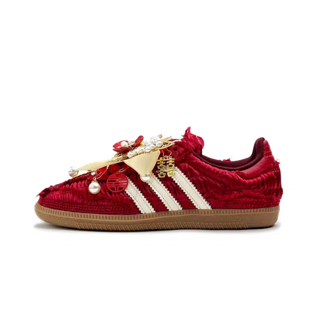 Caroline Hu x adidas originals SAMBA OG