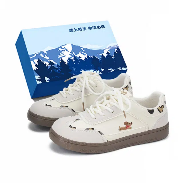小鹿米利 小众腊肠狗小白鞋德训鞋百搭休闲运动舒适 防滑 低帮 板鞋 女