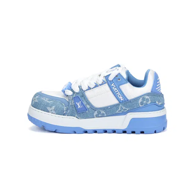 LOUIS VUITTON Trainer Maxi