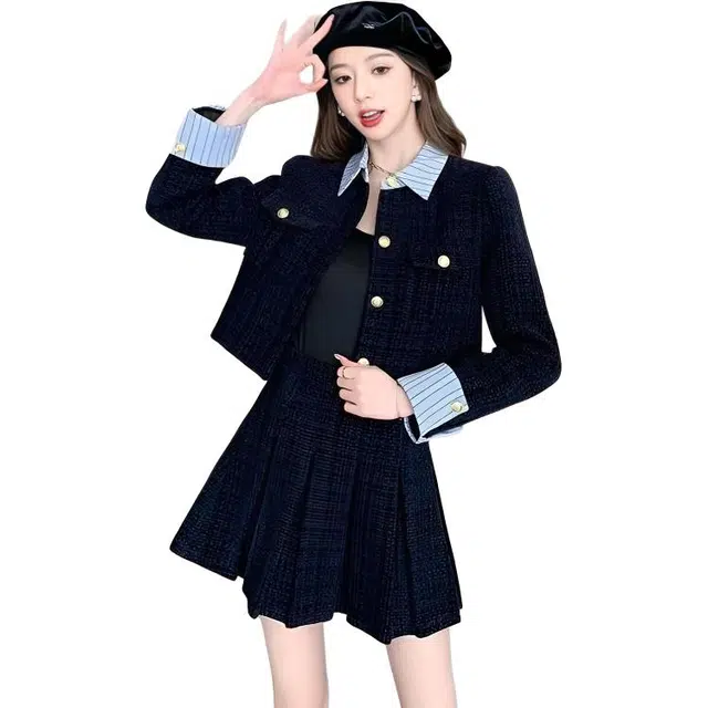 纤丝鸟 两件套小香风拼接短款夹棉外套高腰遮跨百褶裙裙装套装 女款