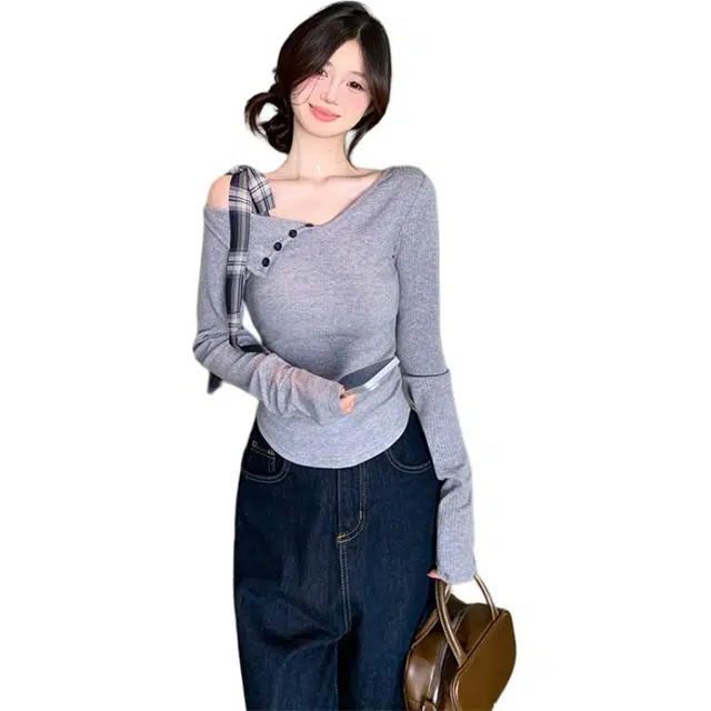 MUCCHIC T