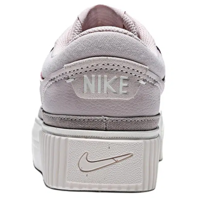 Nike Court Legacy lift