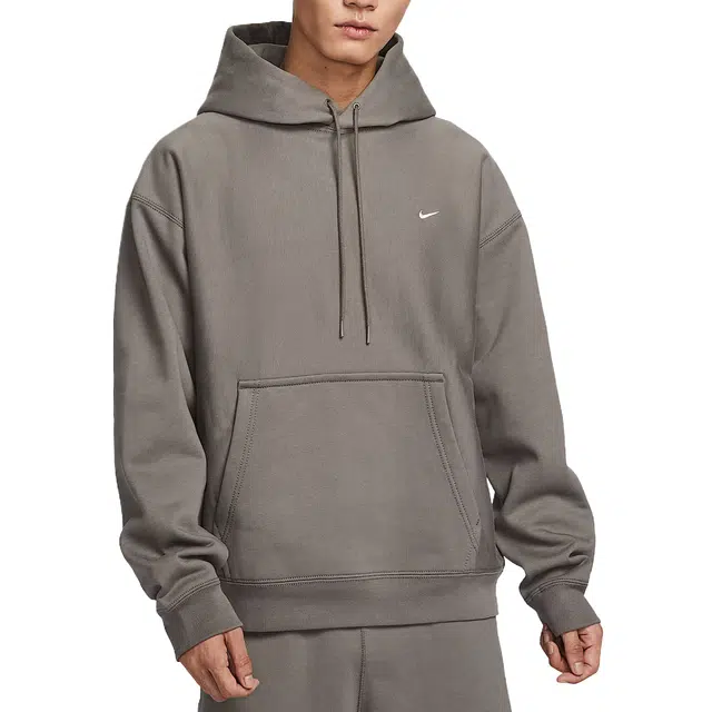 Nike Solo Swoosh