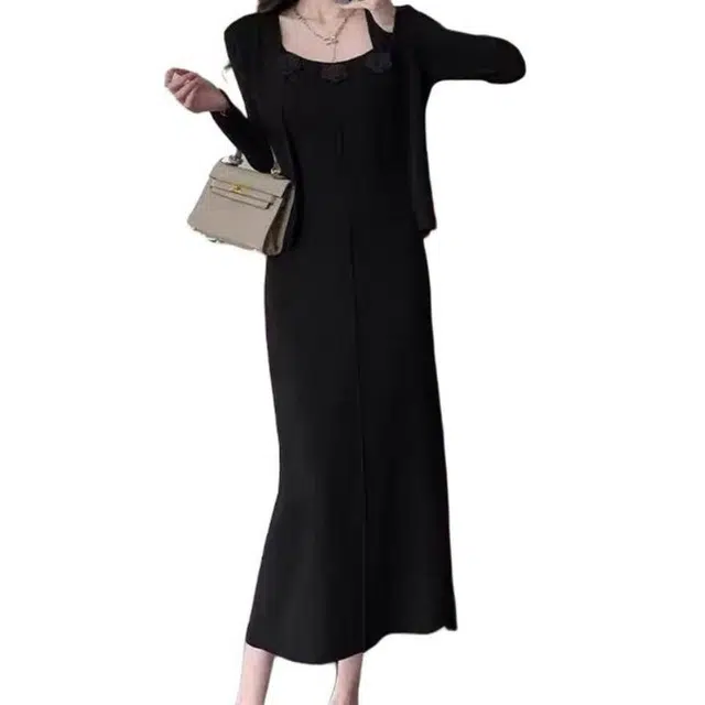 纤丝鸟 法式气质立体花朵修身显瘦毛衣连衣裙两件套裙装套装 女款