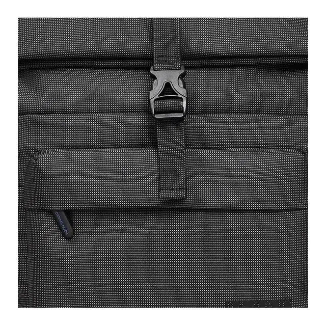 Mandarina Duck District
