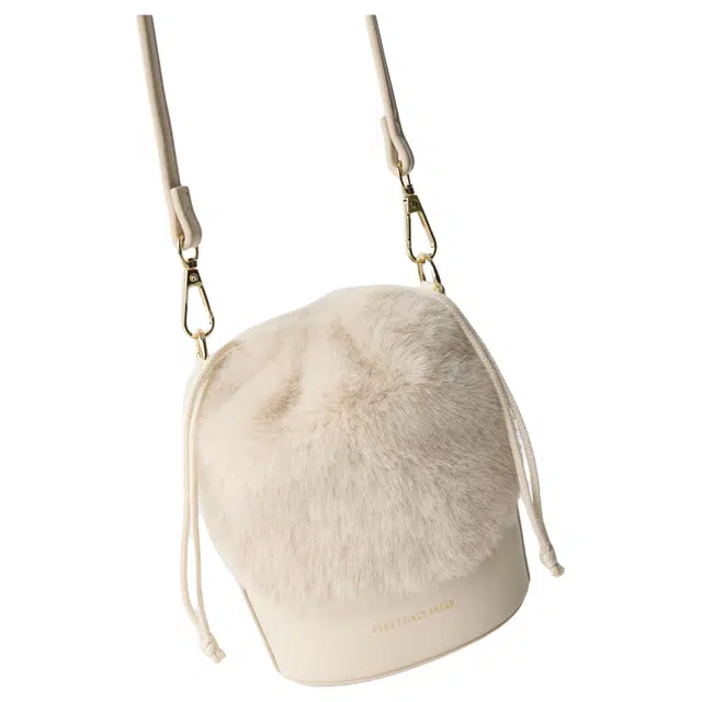 ZARA SHEEPSKIN BUCKET