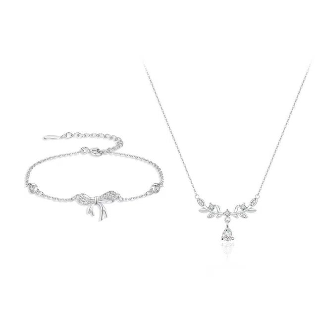 【纯银999 | 蝴蝶结】 凤祥囍事 老凤祥 优雅浪漫温柔小众设计简约学生日常轻奢高级感经典百搭转运上岸通勤浪漫约会可调节 足银 手链 女款