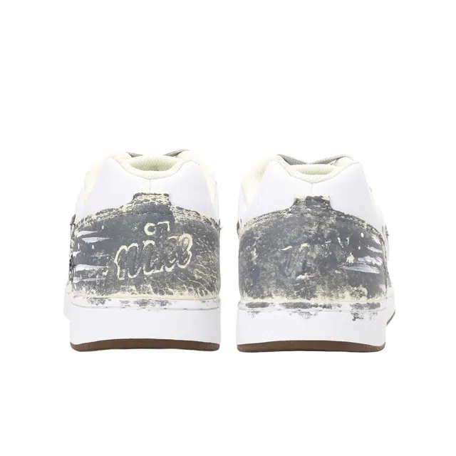 Nike EBERNON T3