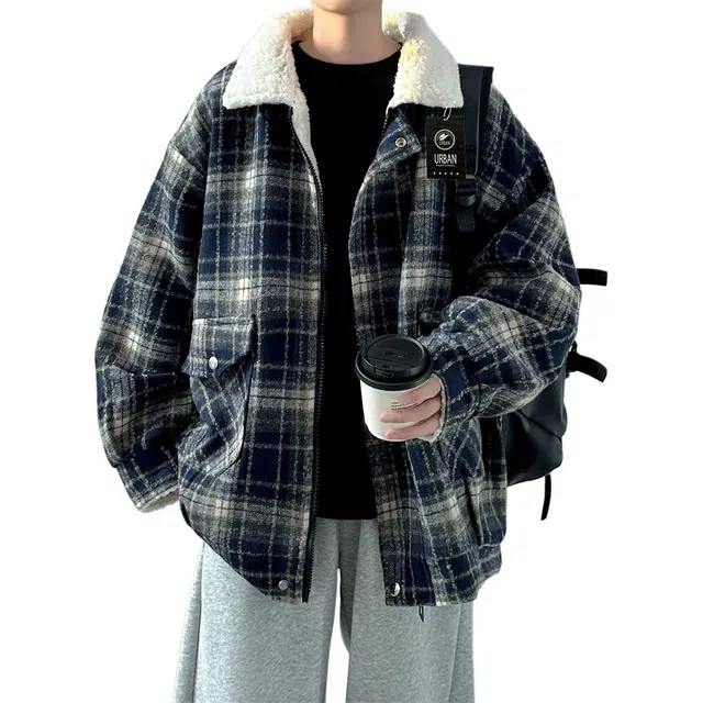 URBAN AUTHENTIC