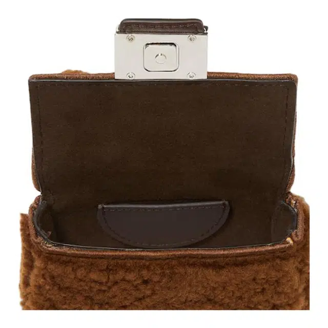 FENDI Baguette