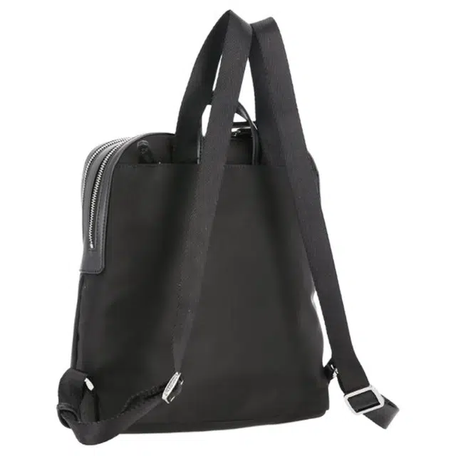 Mandarina Duck Hunter Logo