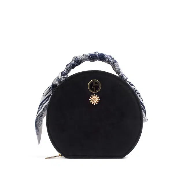 阿玛尼【定制化妆包】小花 墨绒鎏星 典雅 时尚 百搭 少女心 艺术感 约会 通勤 黑色丝绒收纳包 便携