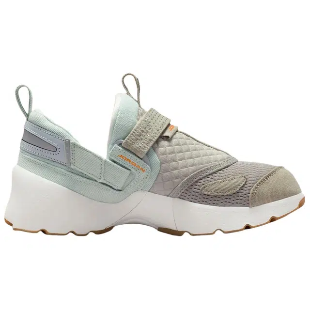 Jordan Trunner LX