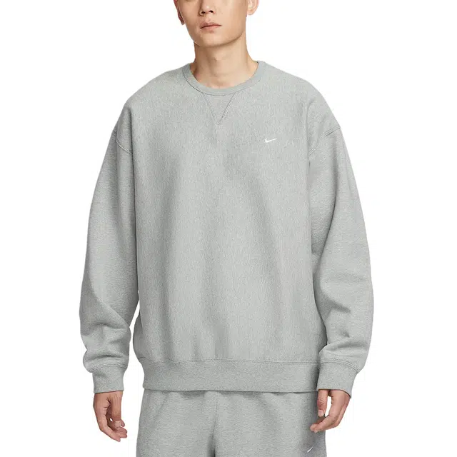 Nike Solo Swoosh