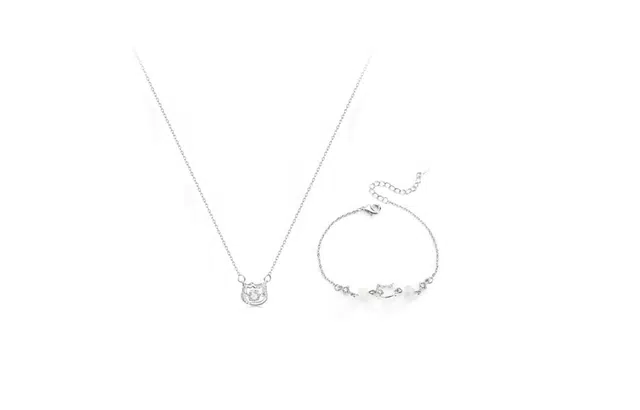 尚银福 甜美可爱猫咪 森系少女感俏皮甜美仙气气质小清新优雅温柔 精致小巧简约高级感设计闪耀灵动锁骨链 合金 项链 女款