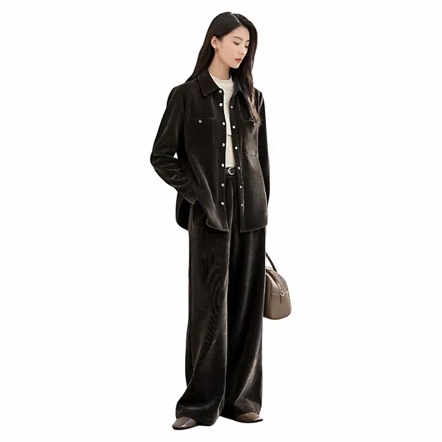 佐塞斯 高端品质轻奢复古条绒口袋秋冬叠穿百搭加厚上衣衬衫 女款