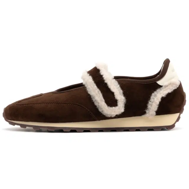 FOOT INDUSTRY Plush Mary Jane